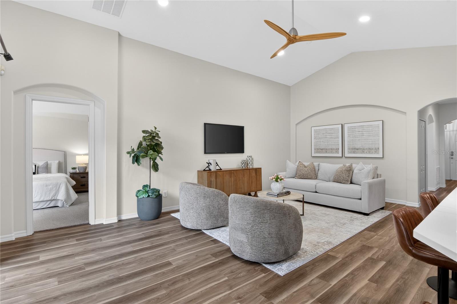 Image 9 of 54 For 12228 Citruswood Drive