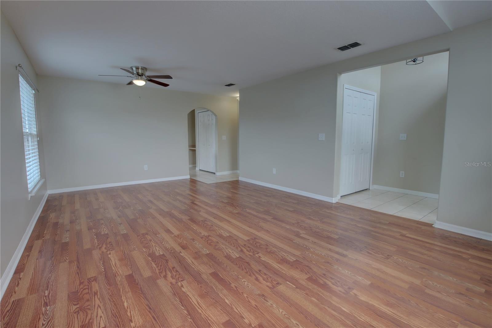 Image 13 of 38 For 162 Brightview Drive