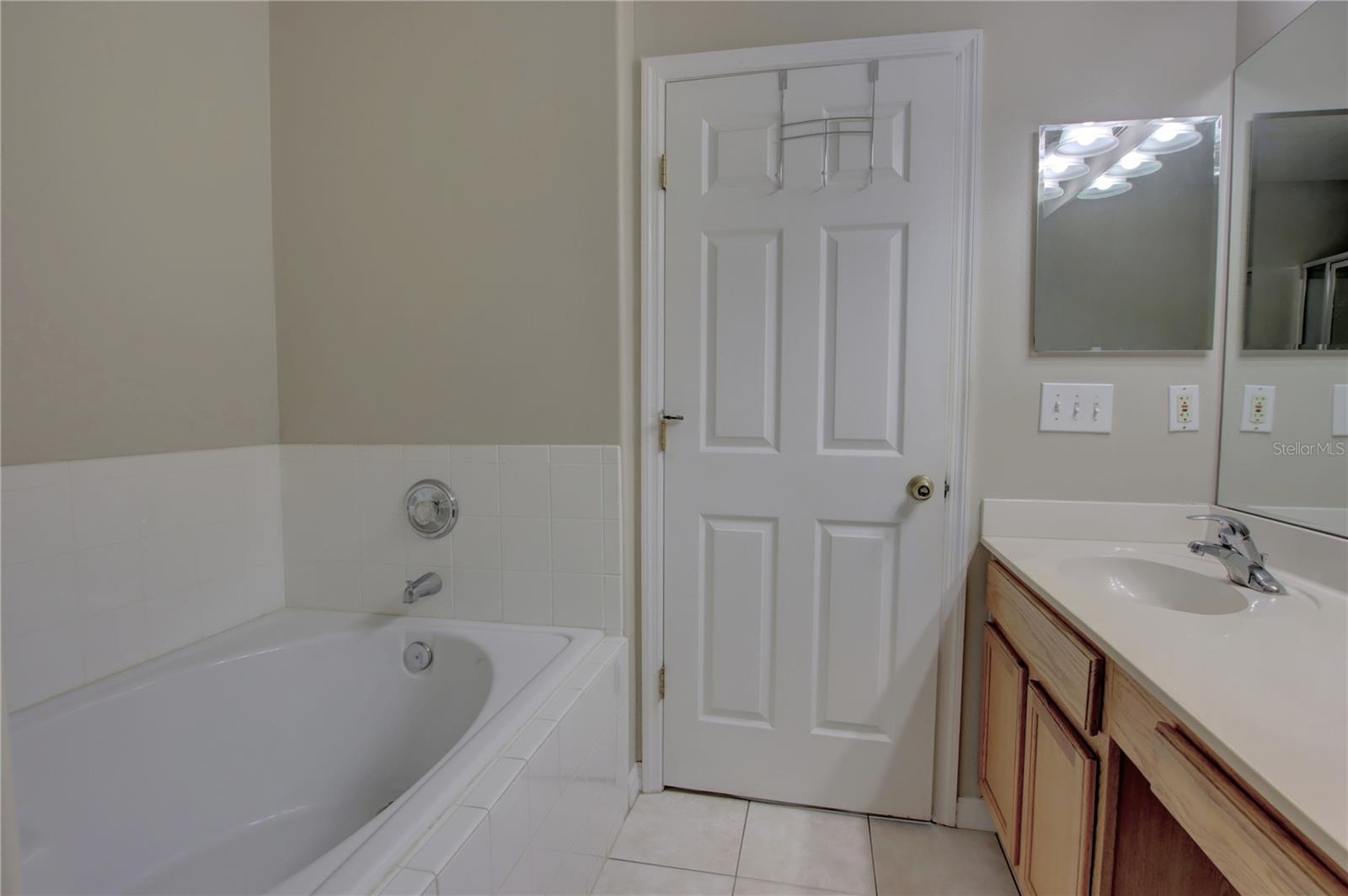 Image 28 of 38 For 162 Brightview Drive