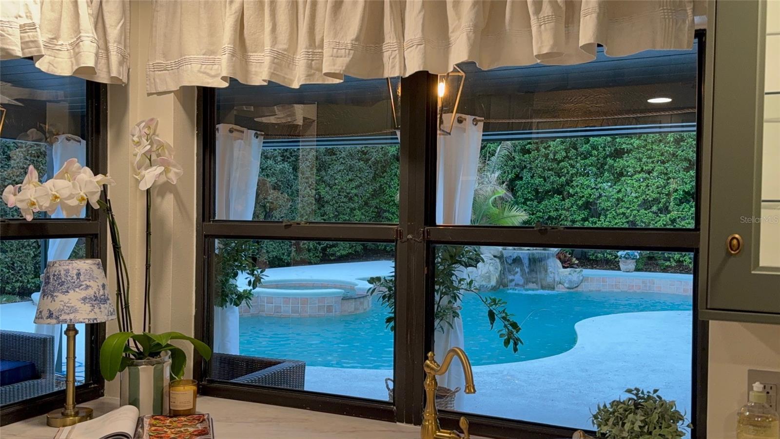 Image 26 of 81 For 9115 Bay Side Court