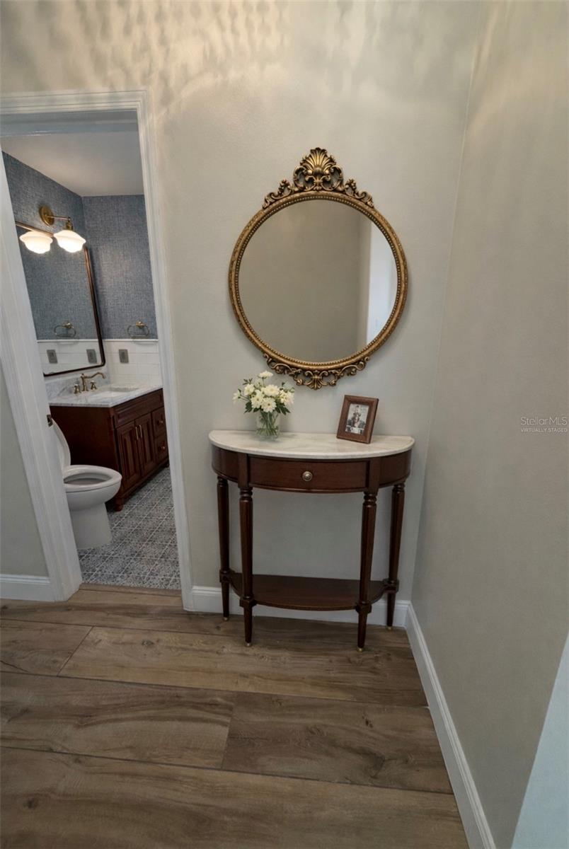 Image 29 of 81 For 9115 Bay Side Court