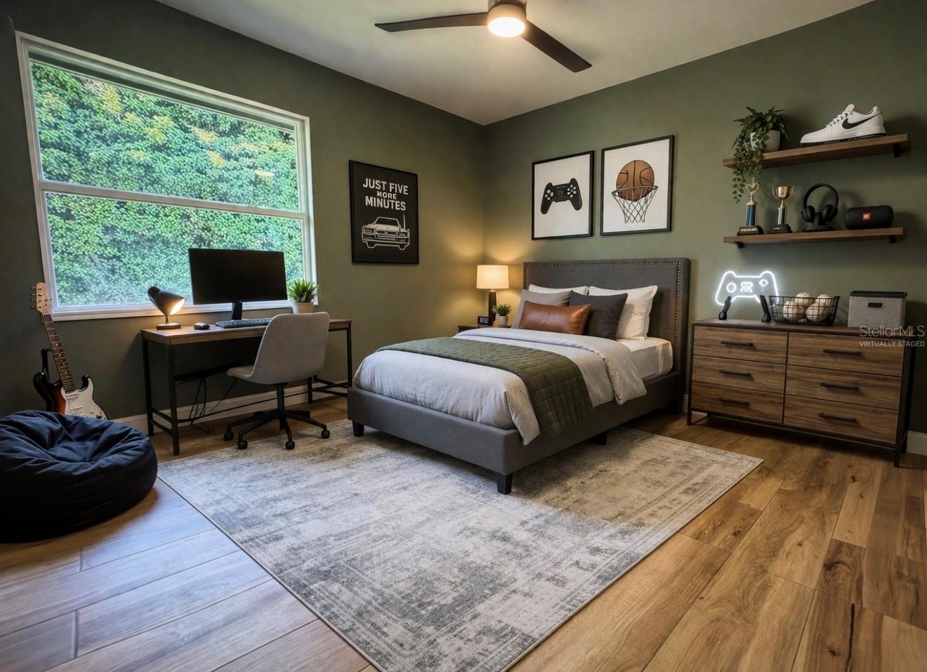 Image 31 of 81 For 9115 Bay Side Court