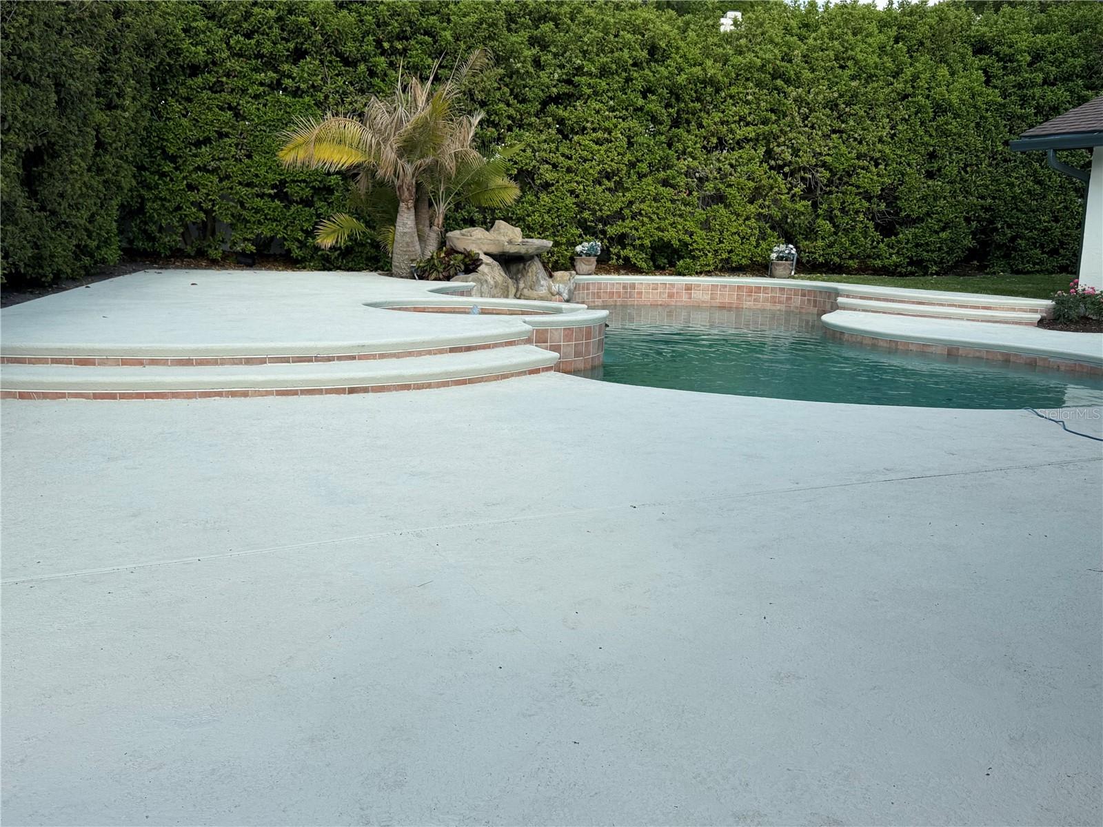 Image 5 of 81 For 9115 Bay Side Court