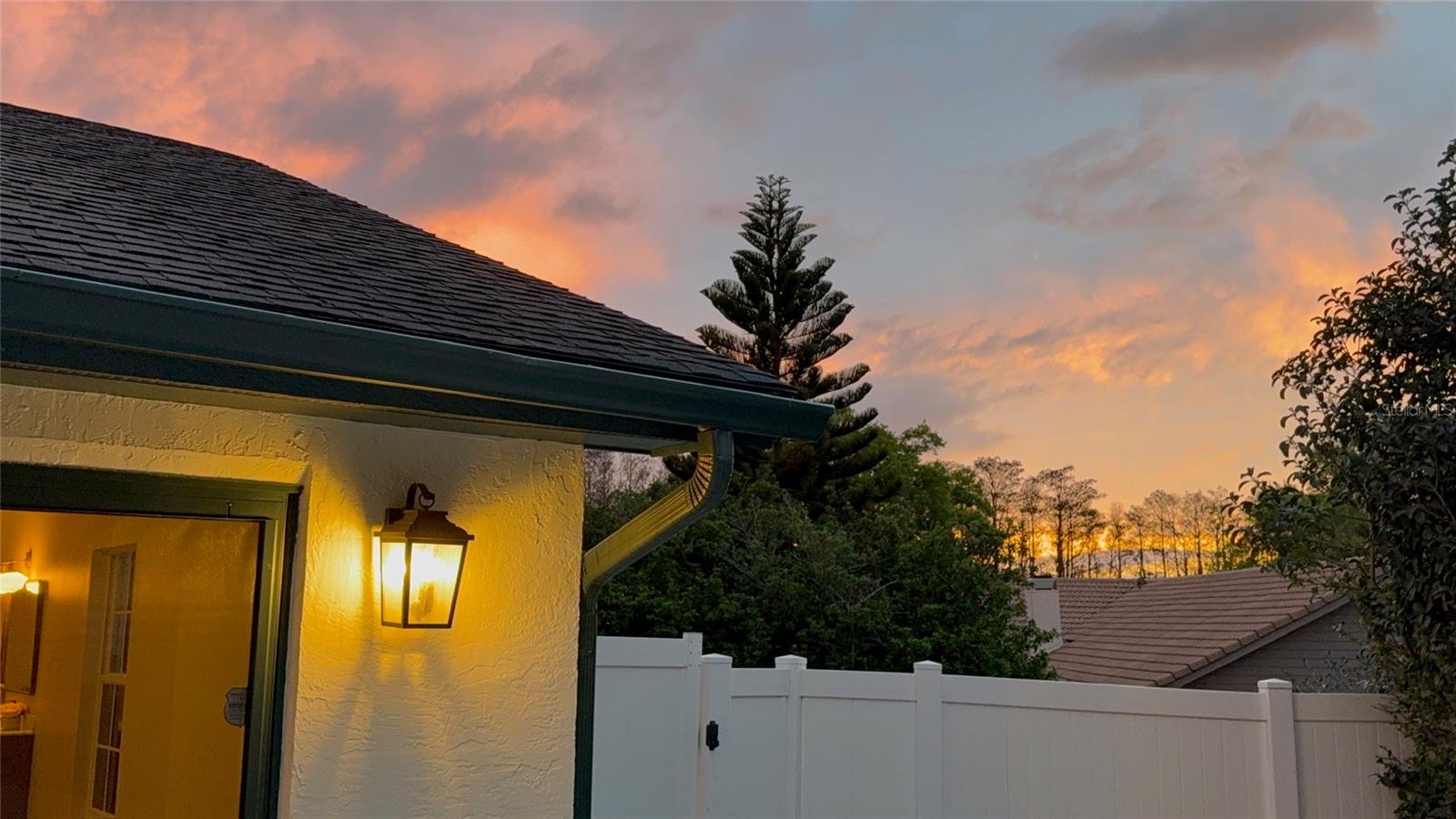 Image 75 of 81 For 9115 Bay Side Court