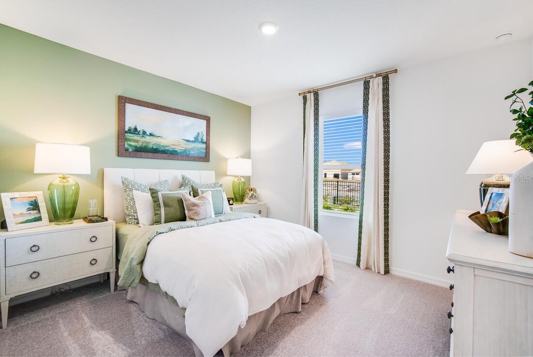 Image 21 of 39 For 200 Streamwater Way