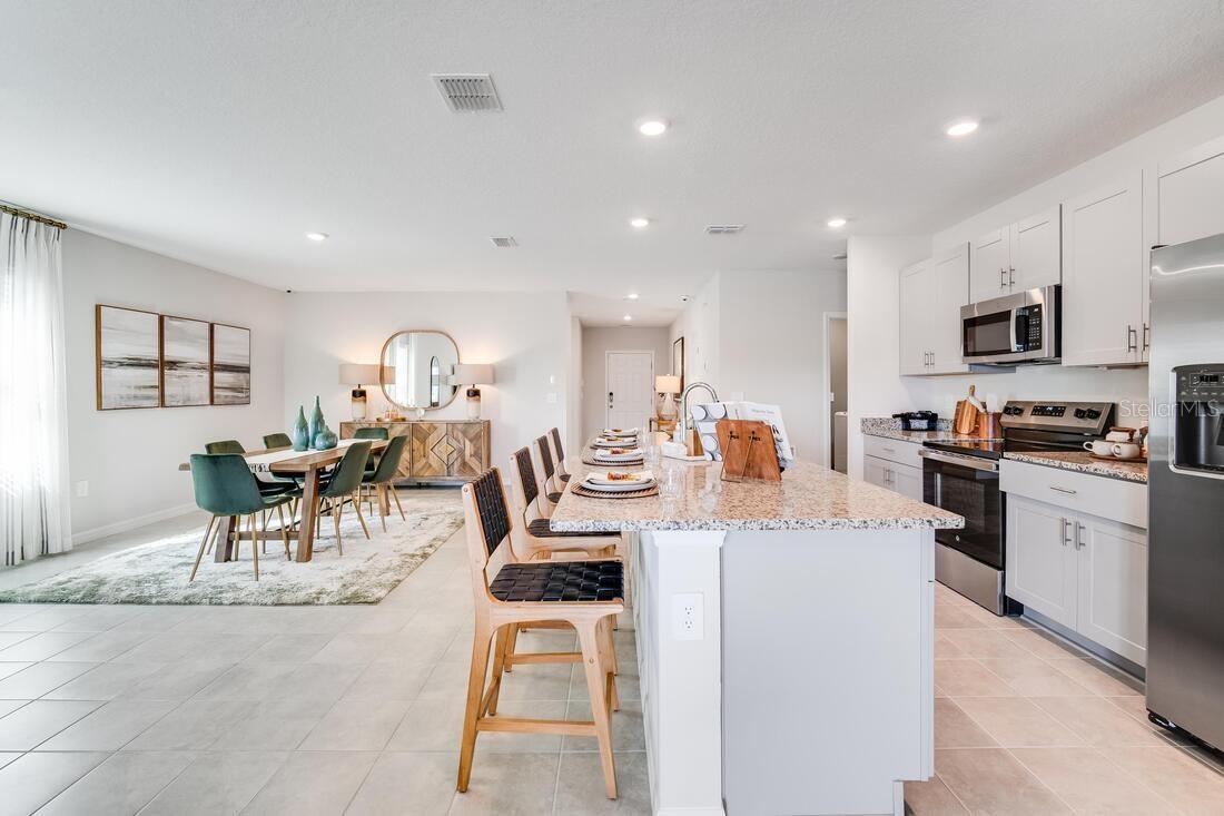 Image 8 of 39 For 200 Streamwater Way