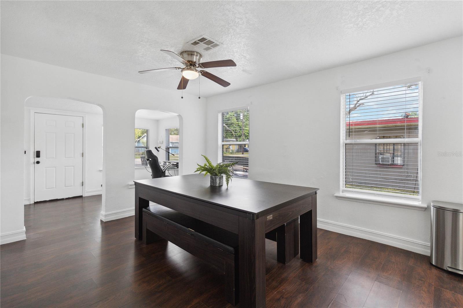 Image 7 of 26 For 634 18th Street