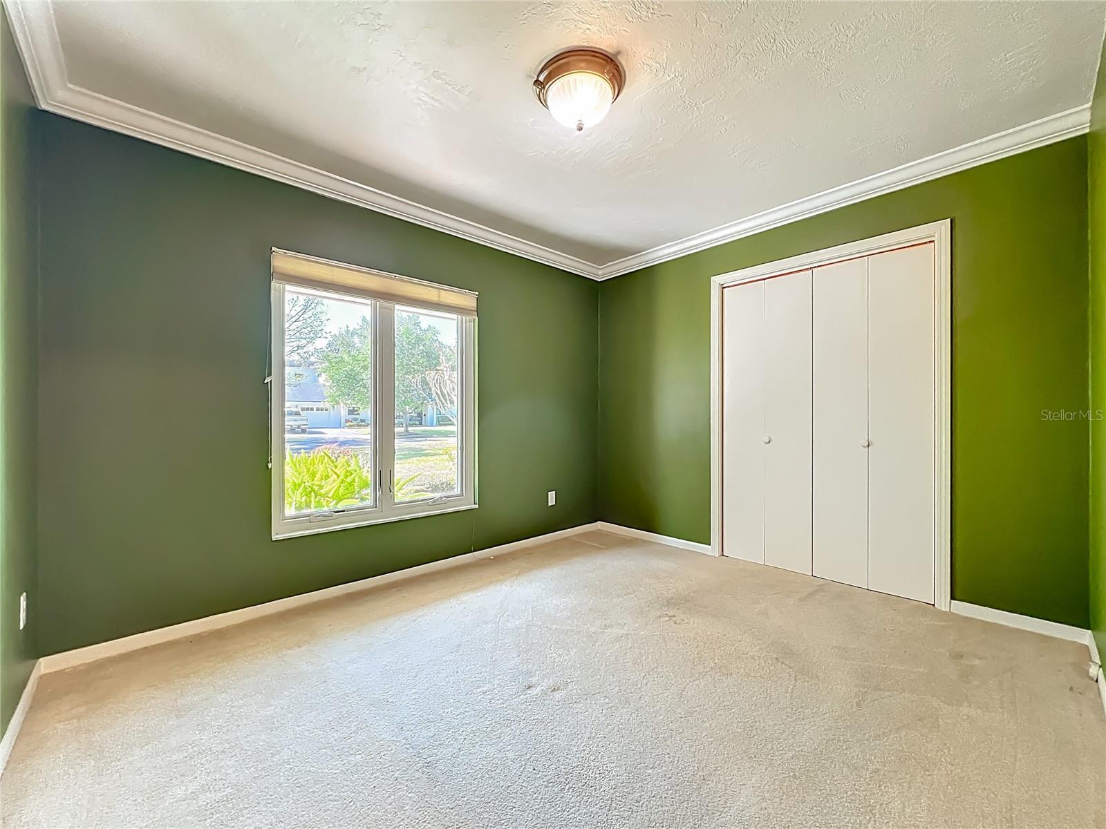 Image 23 of 62 For 823 Granville Drive