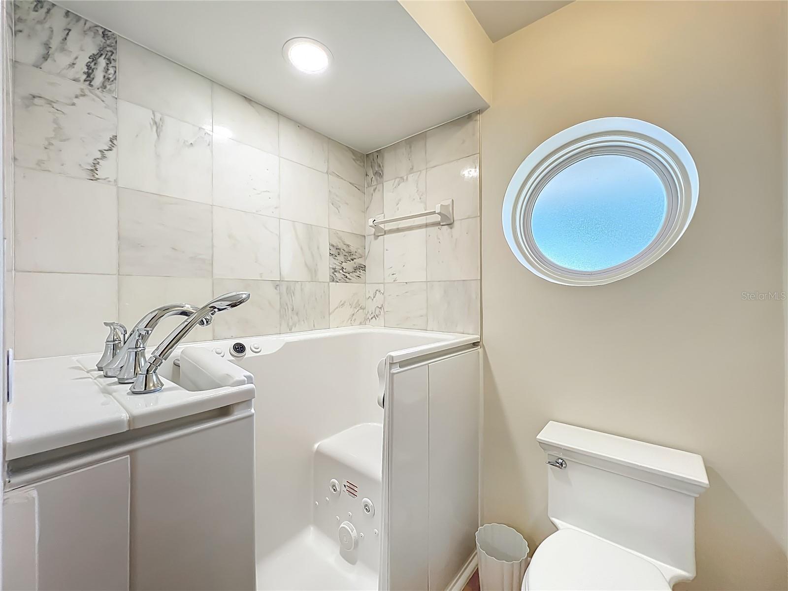 Image 30 of 62 For 823 Granville Drive