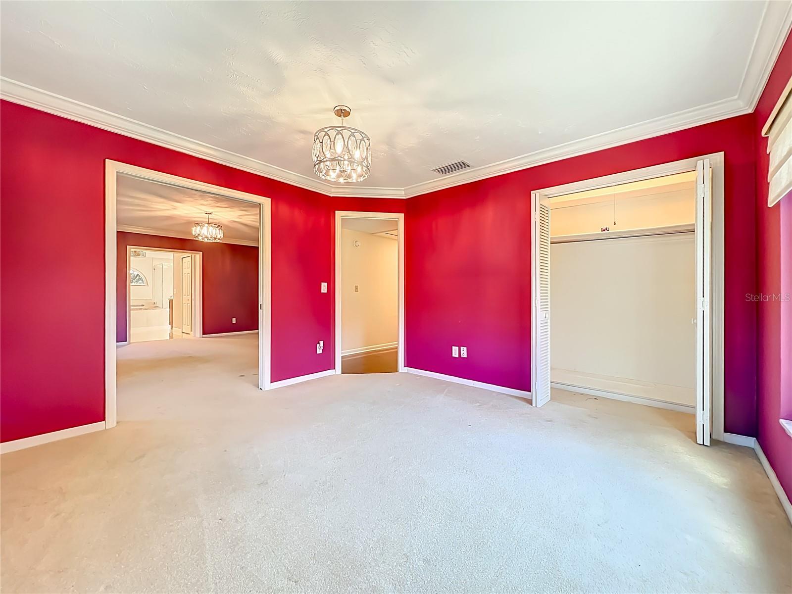 Image 32 of 62 For 823 Granville Drive