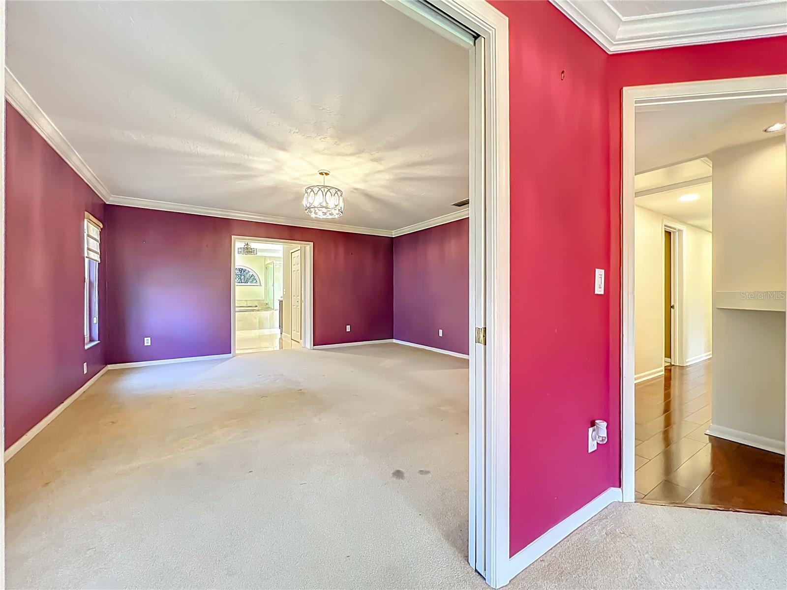 Image 33 of 62 For 823 Granville Drive