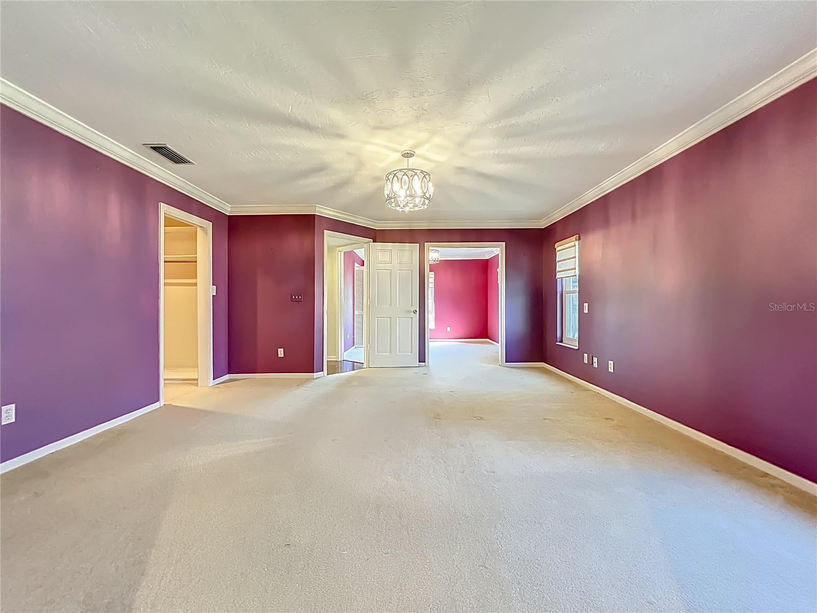 Image 36 of 62 For 823 Granville Drive