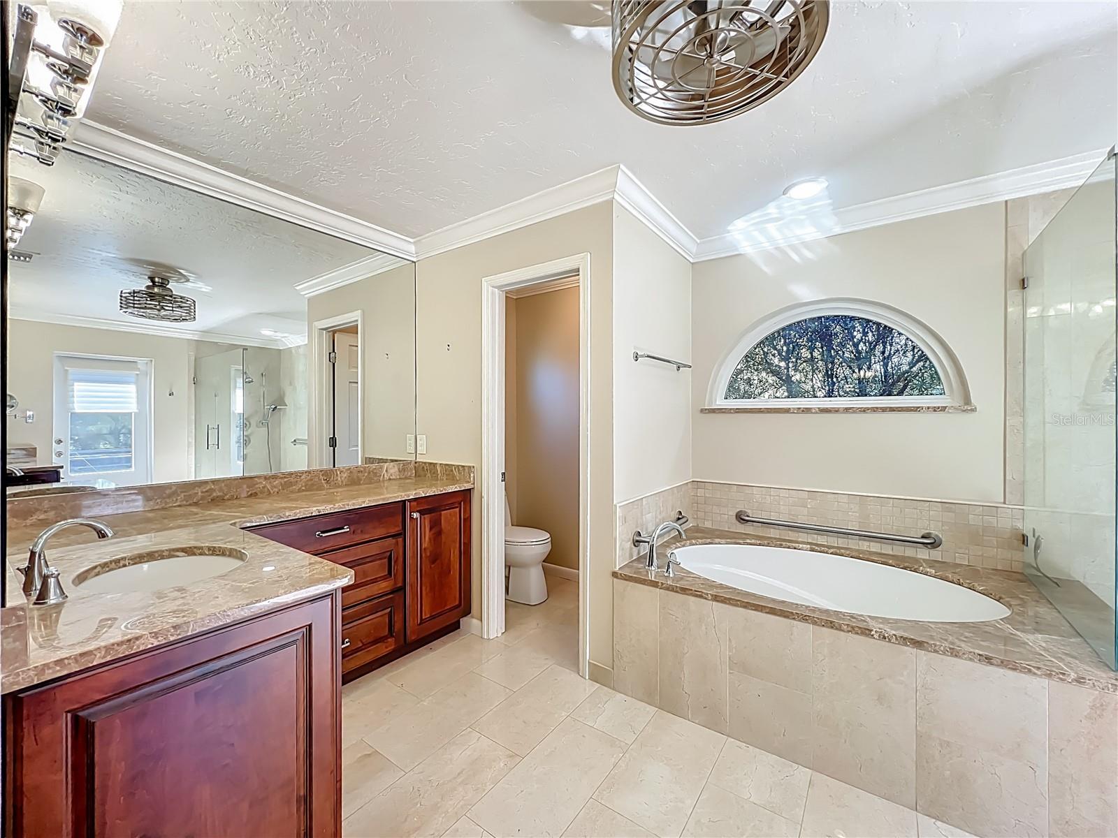 Image 37 of 62 For 823 Granville Drive