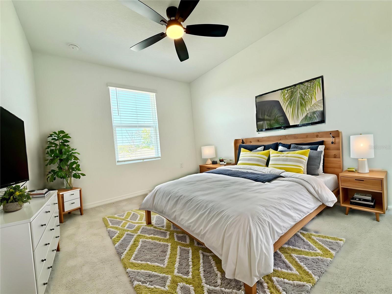 Image 20 of 28 For 348 River Front Way