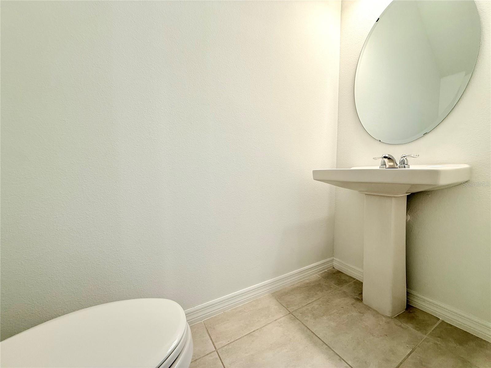 Image 23 of 28 For 348 River Front Way