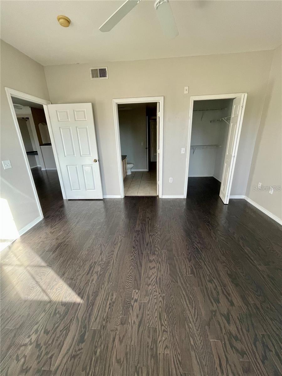 Image 11 of 27 For 6412 Queens Borough Avenue 213