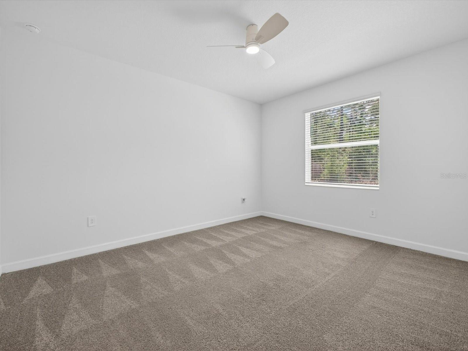 Image 19 of 56 For 2894 Camden Way