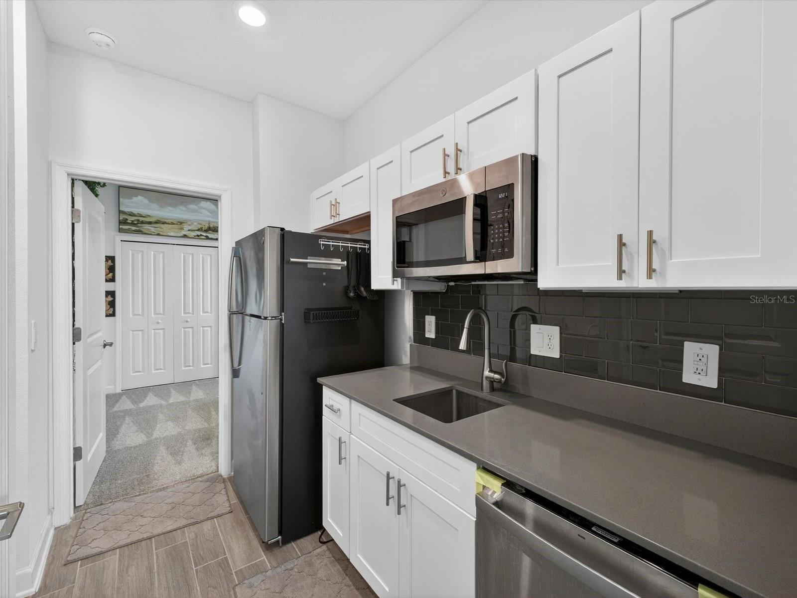 Image 33 of 56 For 2894 Camden Way