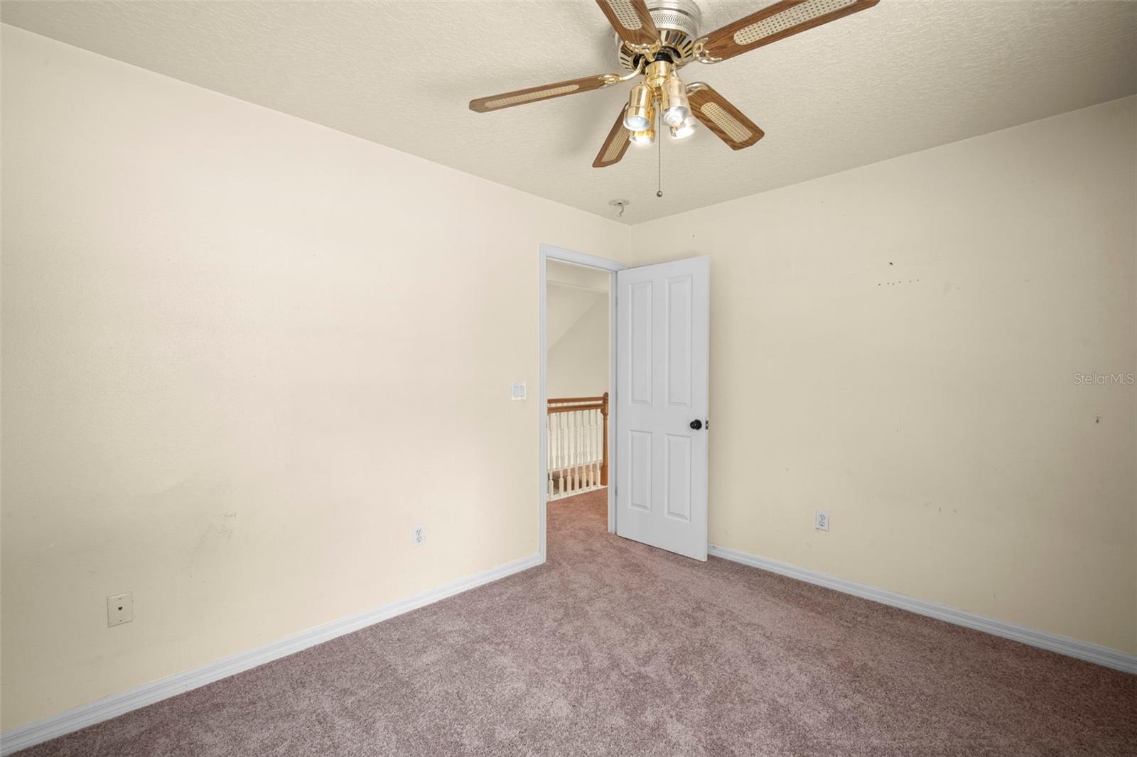 Image 21 of 33 For 130 Carpenter Road