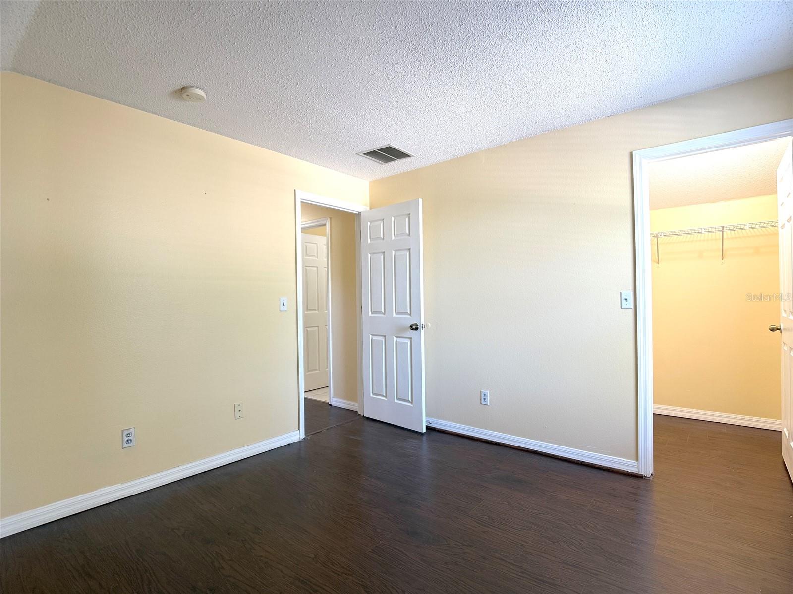 Image 21 of 26 For 781 Palmera Street