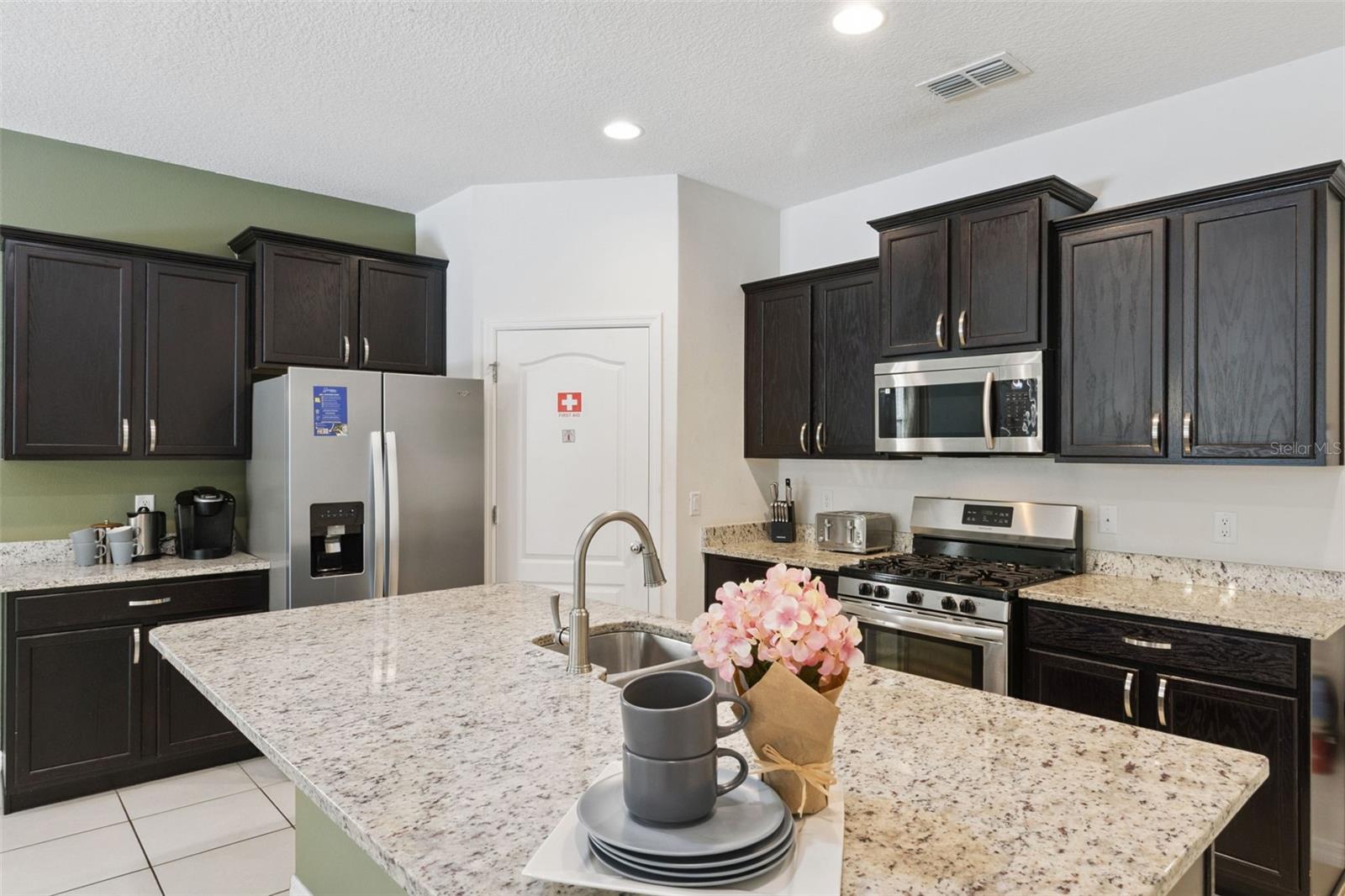 Image 12 of 43 For 5289 Oakbourne Avenue