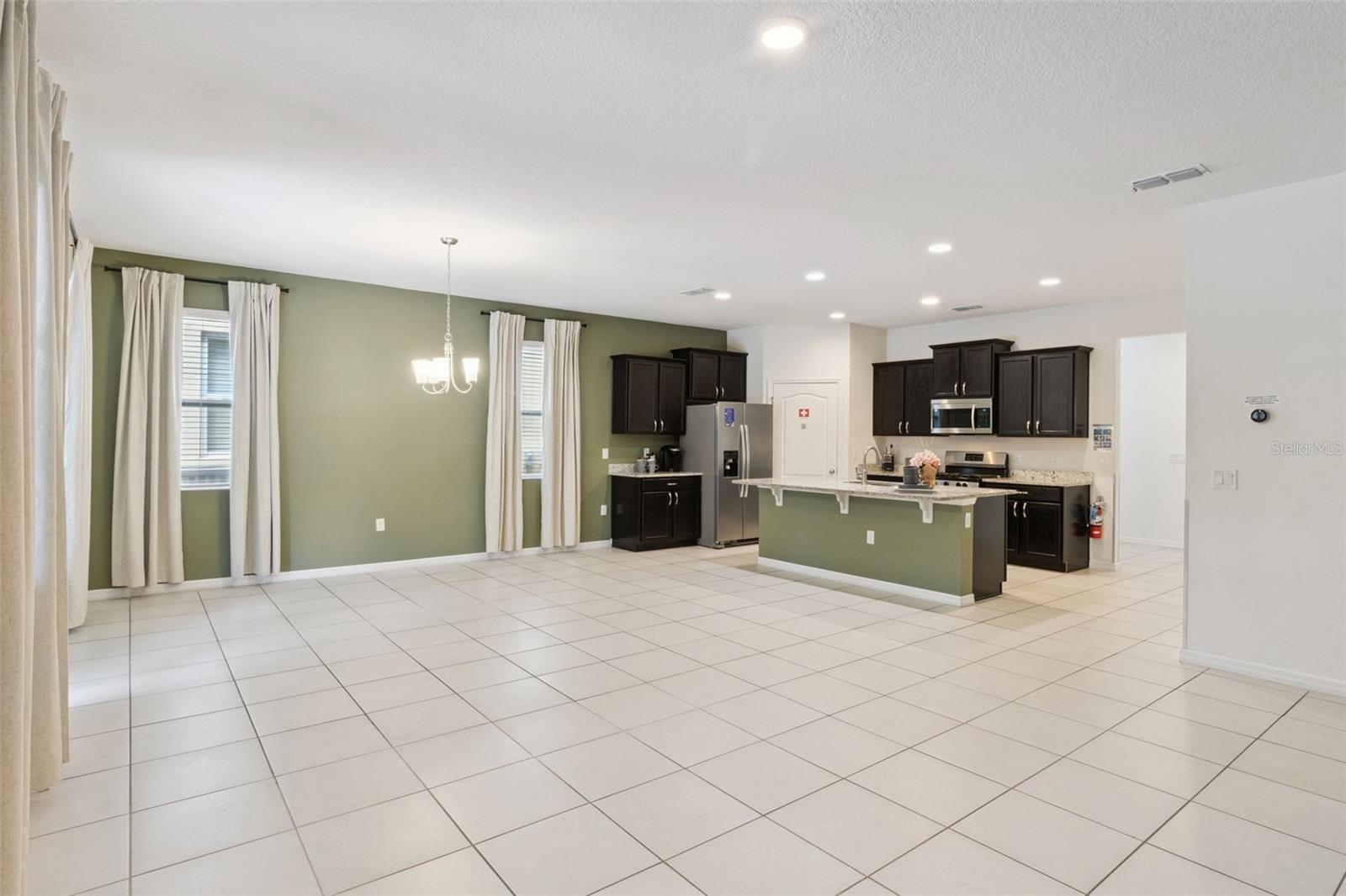 Image 16 of 43 For 5289 Oakbourne Avenue