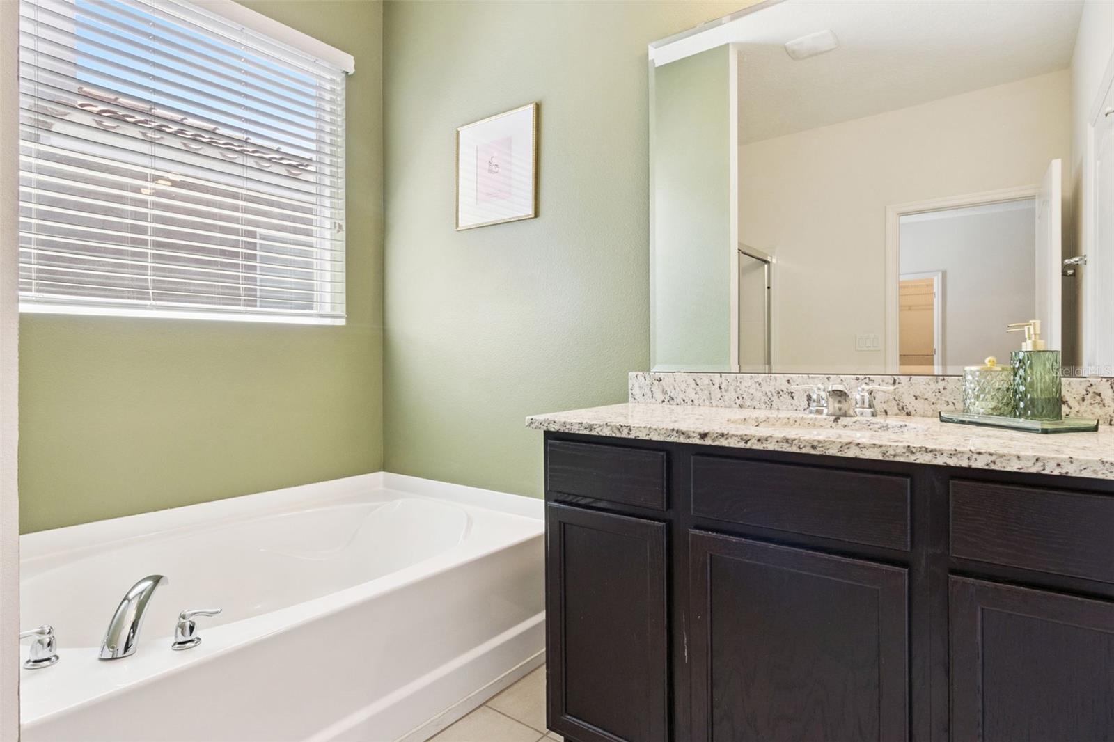 Image 24 of 43 For 5289 Oakbourne Avenue