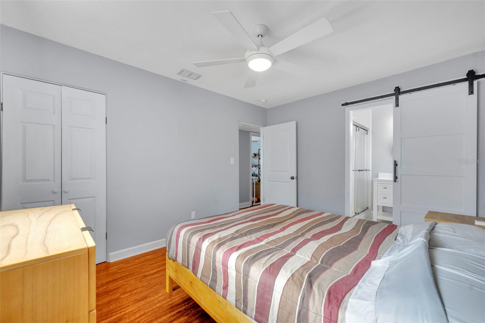 Image 16 of 28 For 1081 Lake Weldona Drive