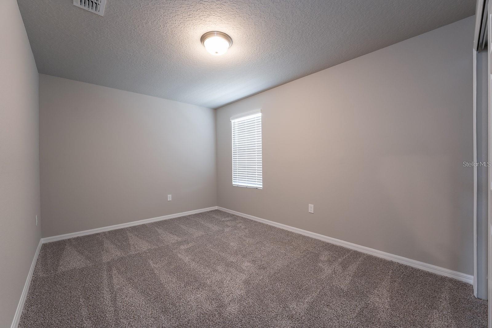 Image 14 of 22 For 5252 Sanders Oak Trail