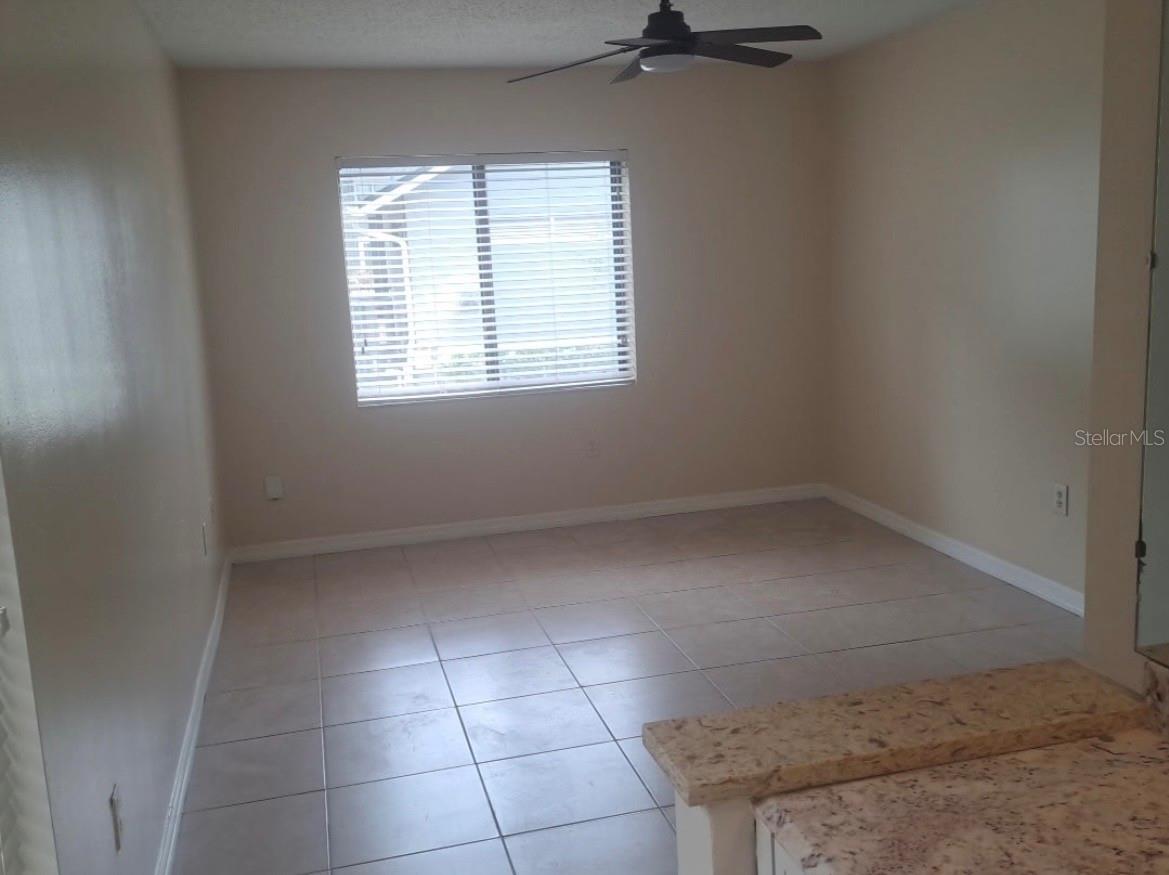 Image 12 of 15 For 2227 Stonington Avenue 2227