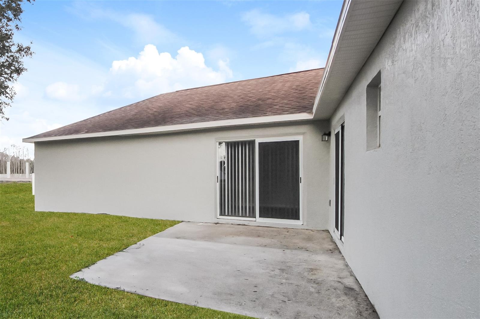 Image 14 of 16 For 662 Brockton Drive