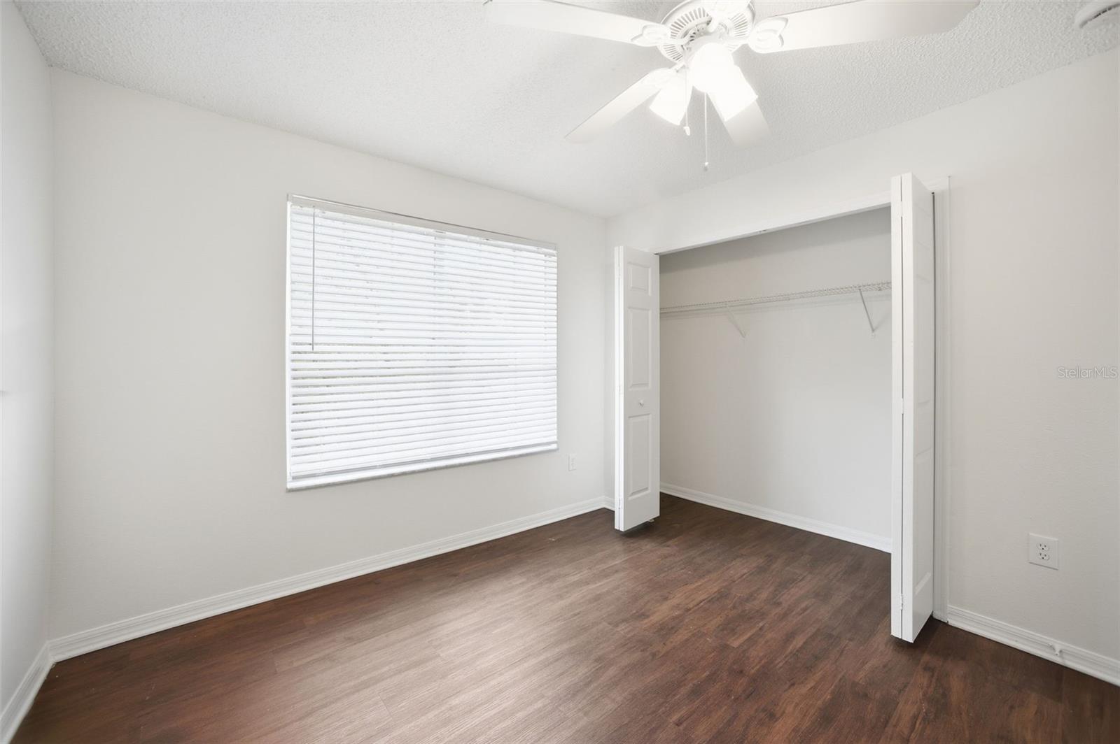 Image 27 of 59 For 716 Grand Canyon Drive