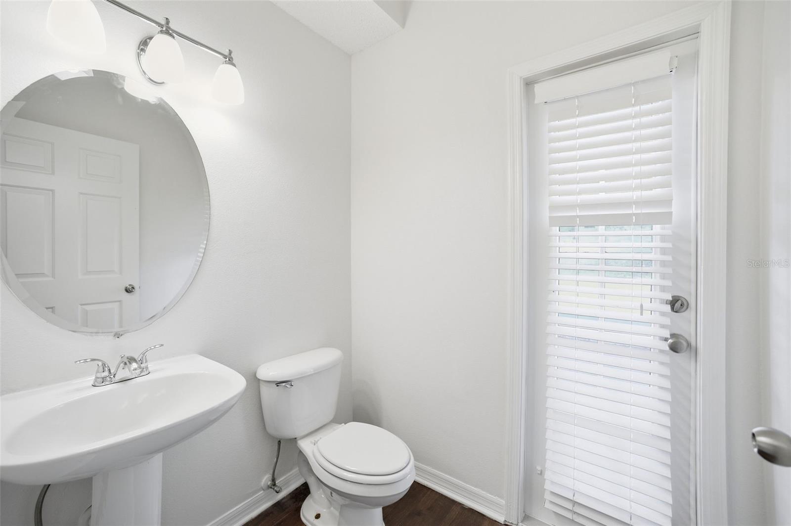 Image 48 of 59 For 716 Grand Canyon Drive