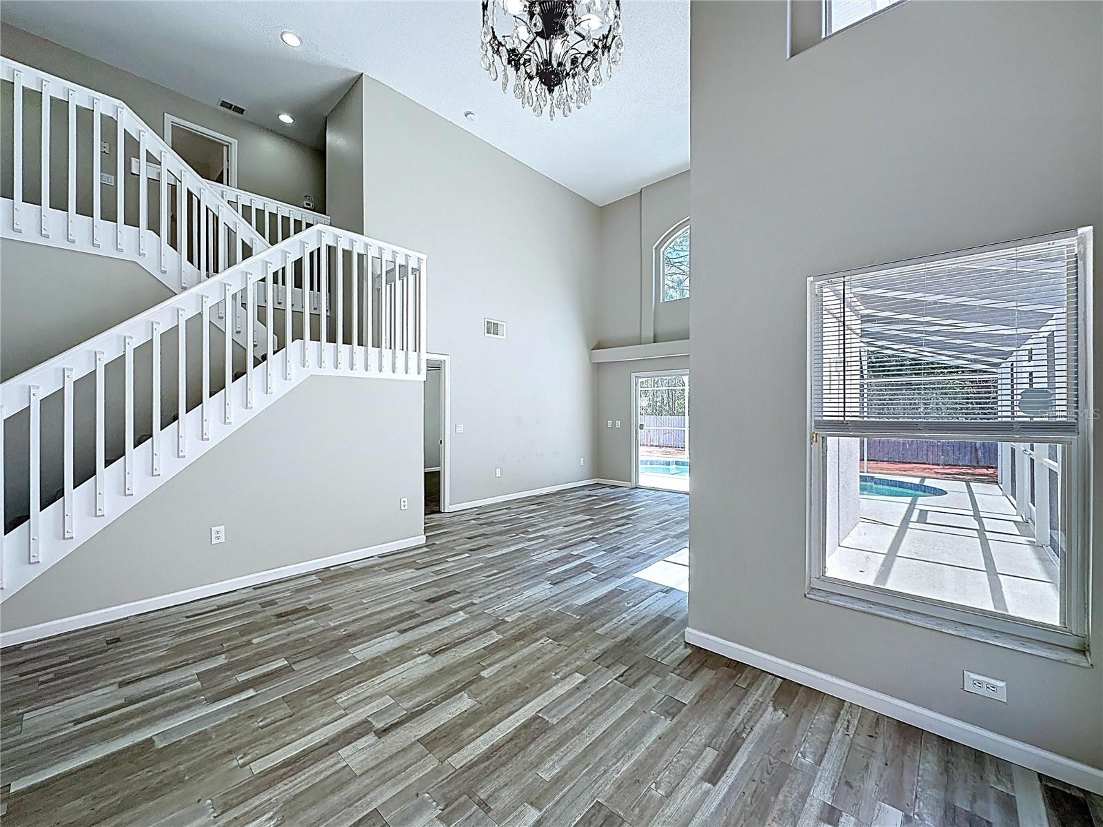 Image 16 of 38 For 241 Coralwood Court