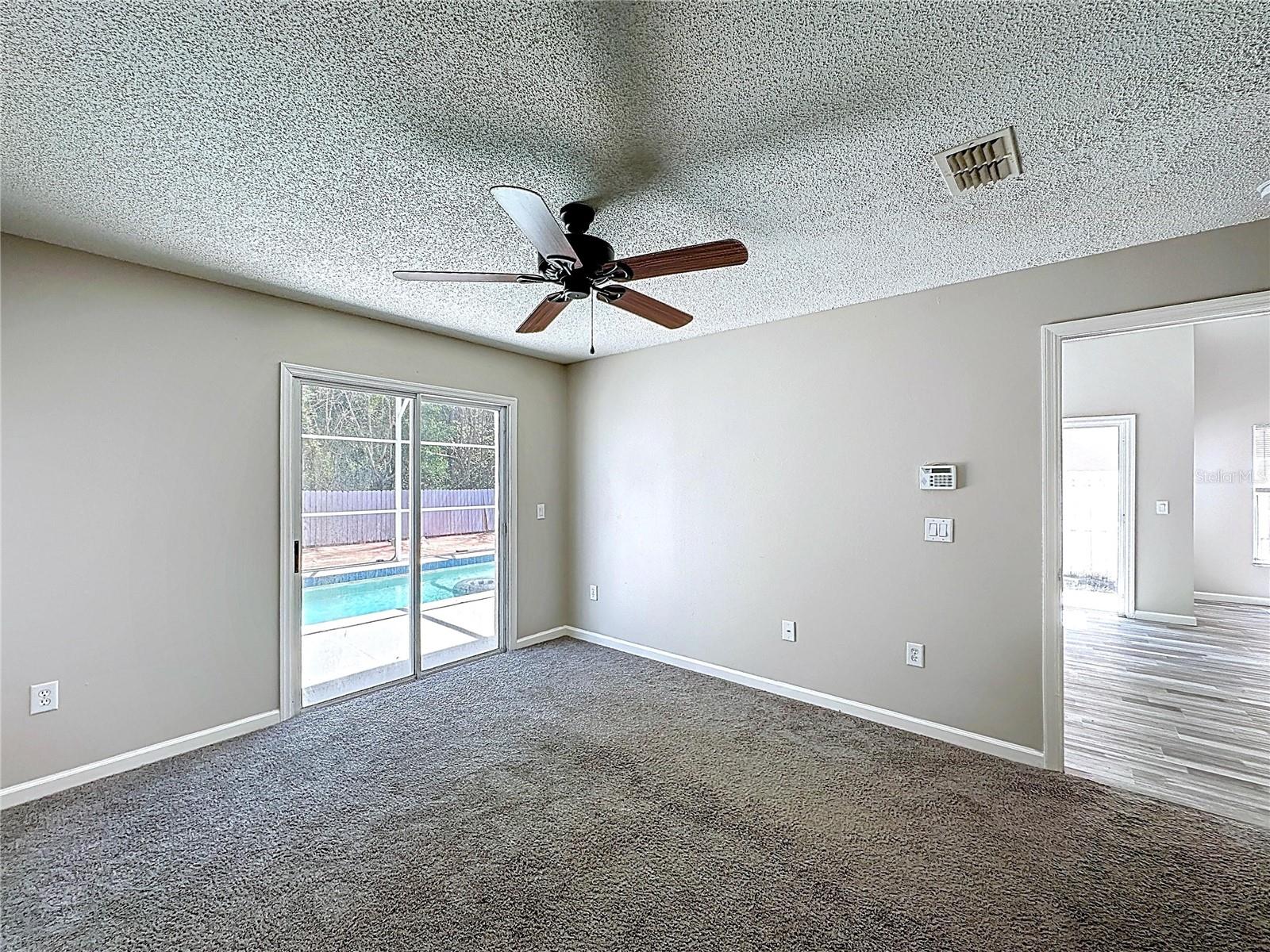 Image 22 of 38 For 241 Coralwood Court