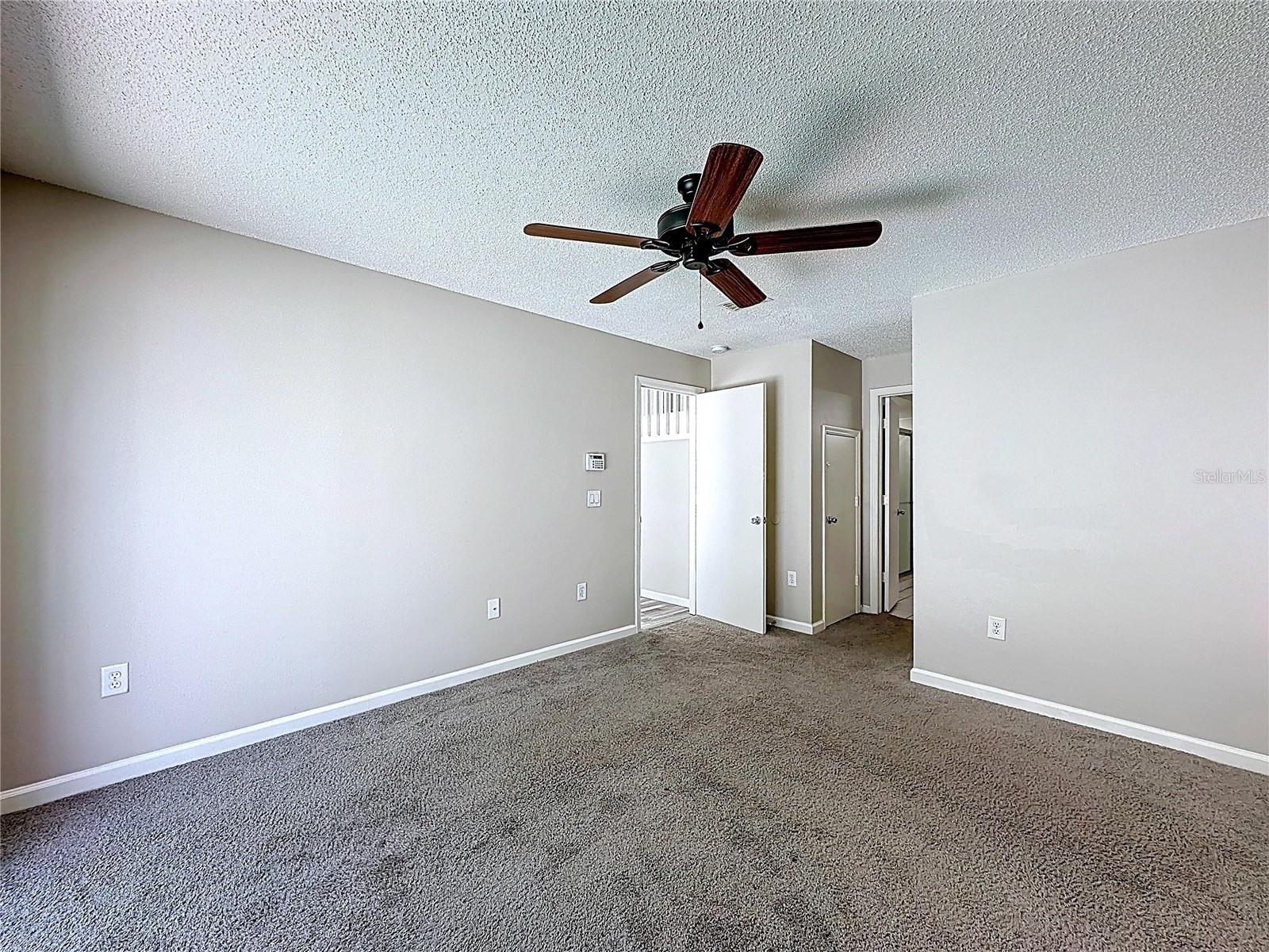 Image 23 of 38 For 241 Coralwood Court