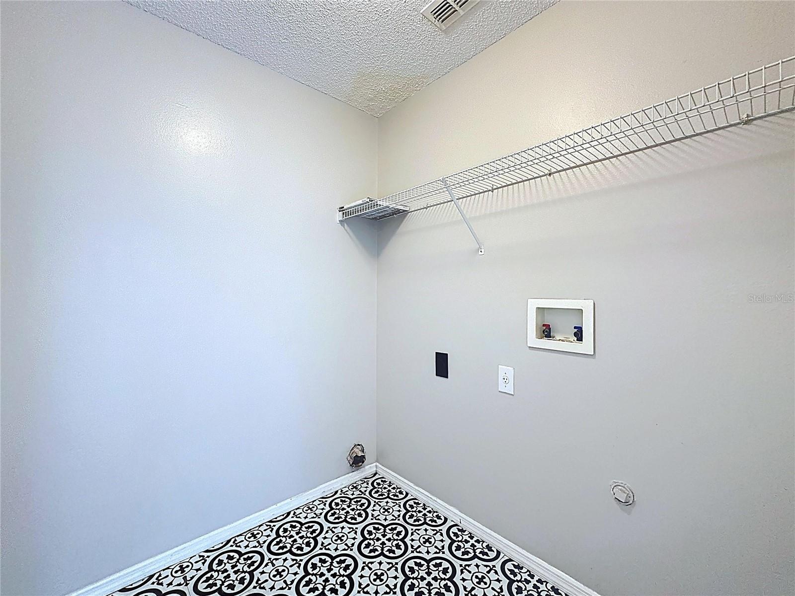 Image 28 of 38 For 241 Coralwood Court