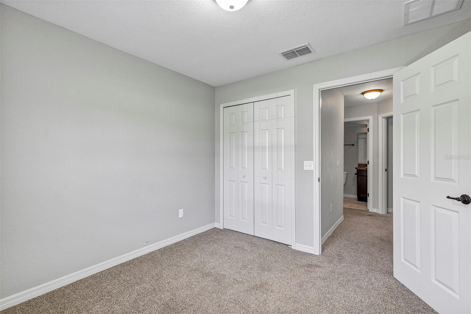 Image 29 of 36 For 7 Locust Loop Circle