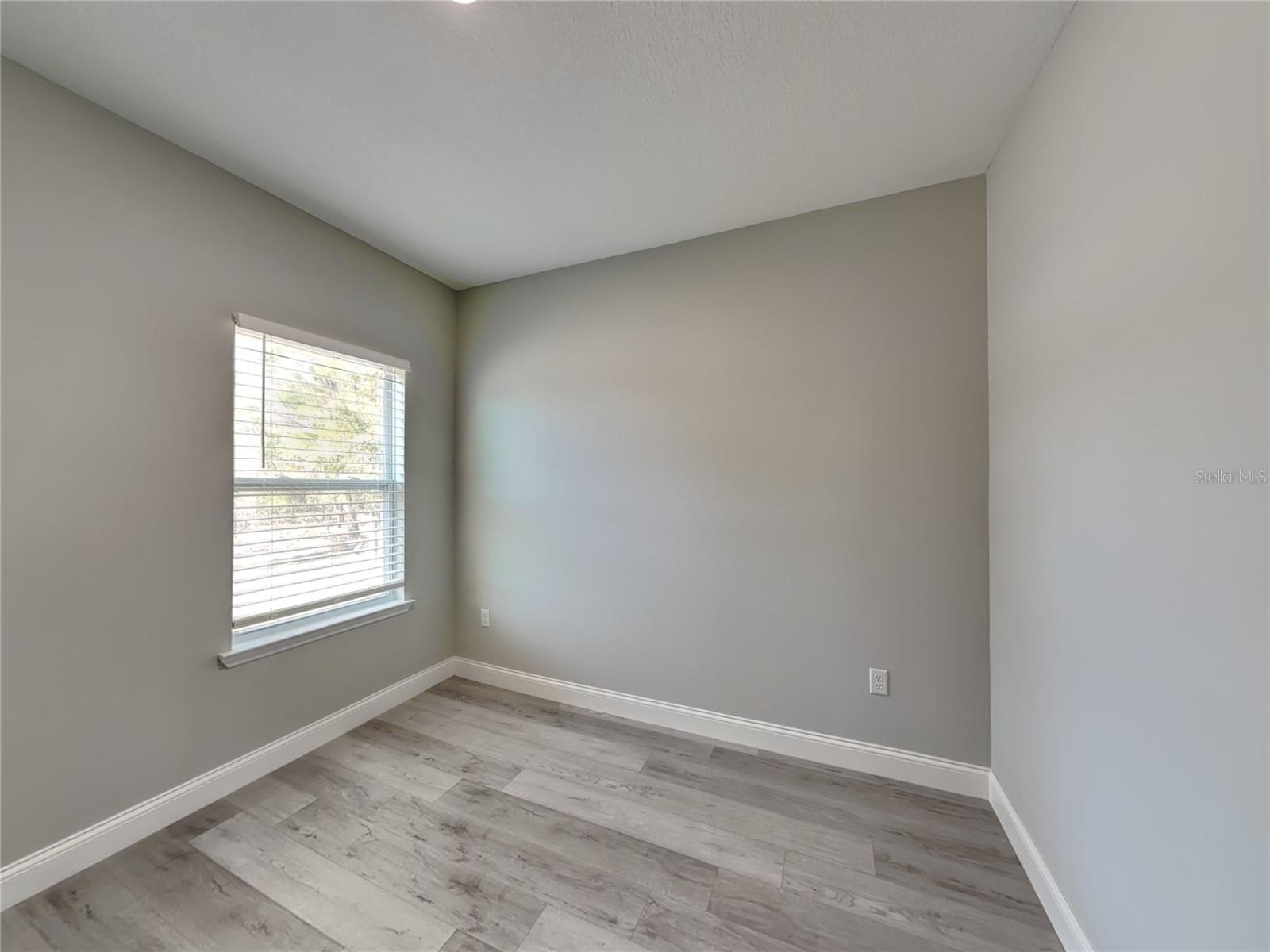 Image 11 of 14 For 8512 Merrimac Way