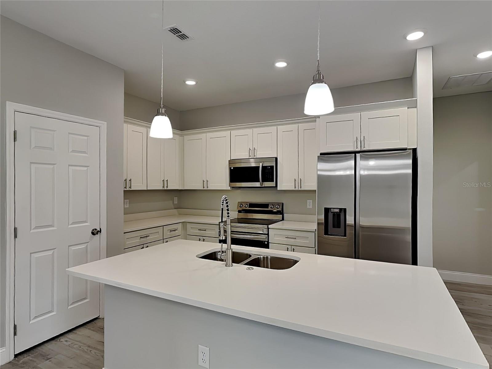 Image 3 of 14 For 8512 Merrimac Way