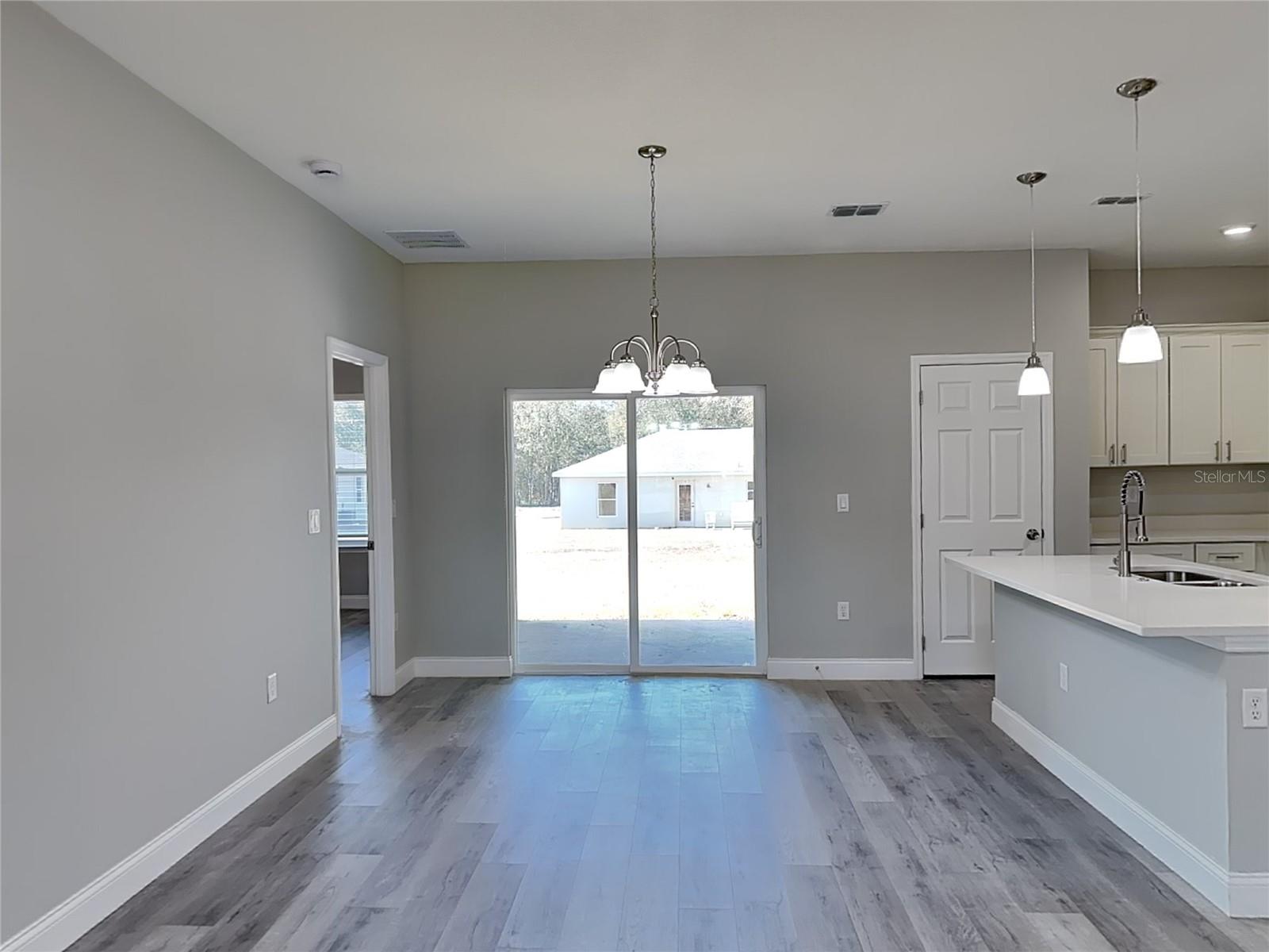 Image 5 of 14 For 8512 Merrimac Way