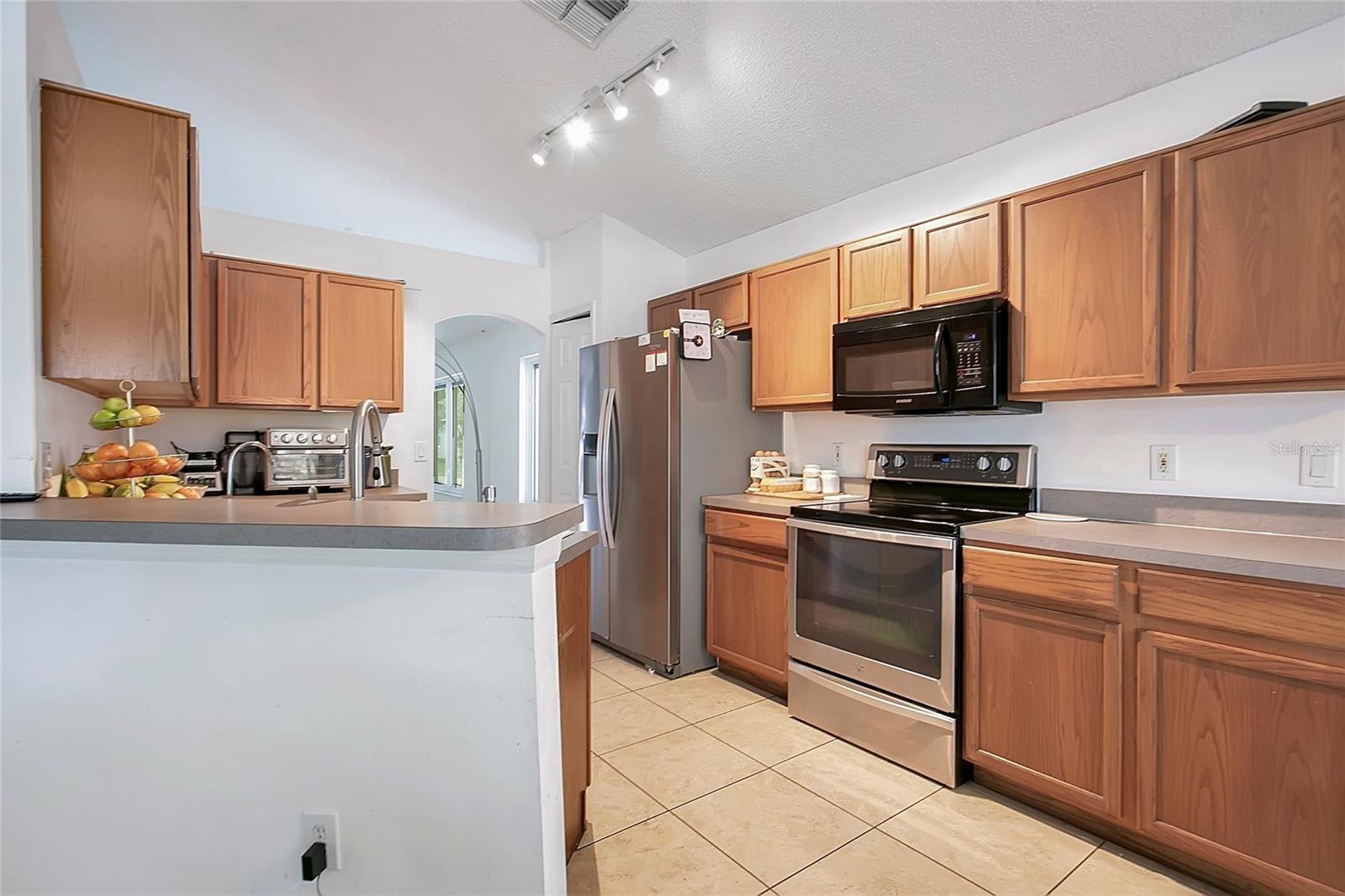 Image 10 of 39 For 14528 Kristenright Lane