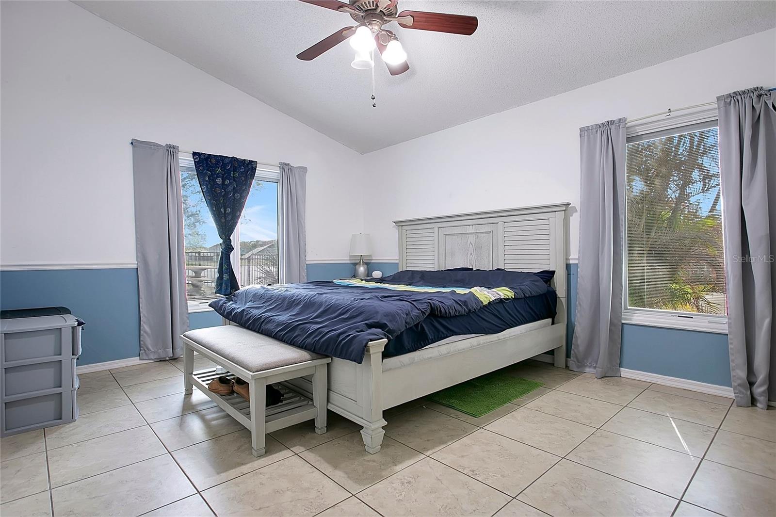 Image 17 of 39 For 14528 Kristenright Lane