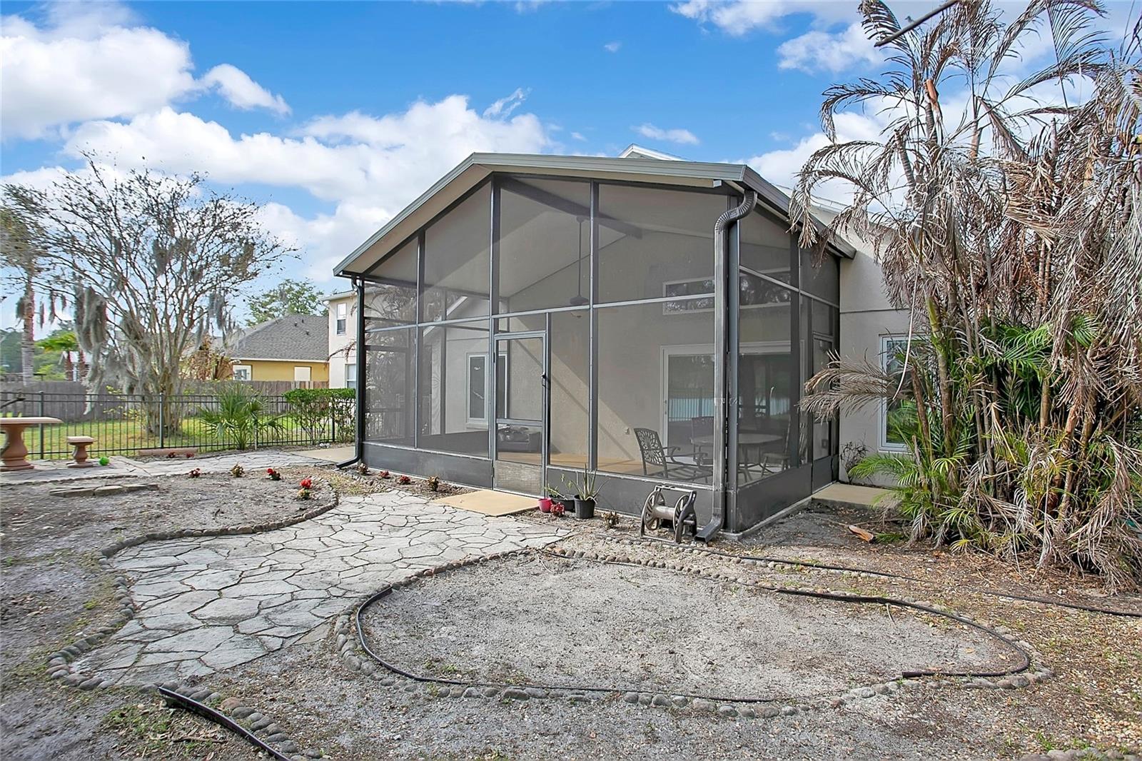 Image 28 of 39 For 14528 Kristenright Lane