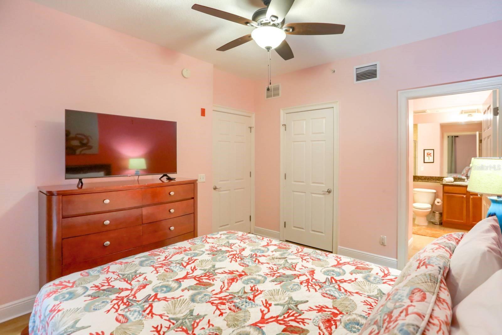 Image 17 of 34 For 600 Bayway Boulevard 304