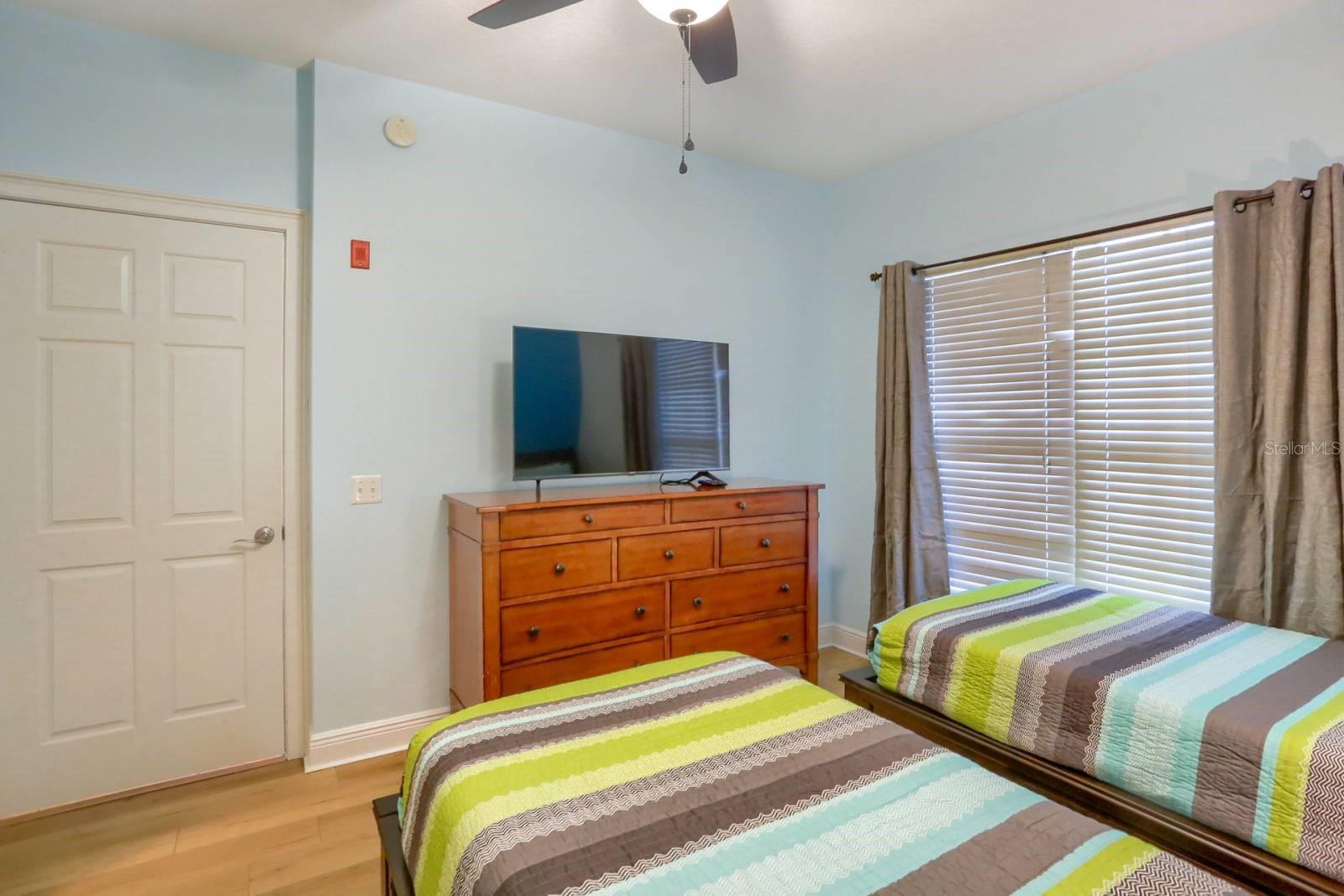 Image 20 of 34 For 600 Bayway Boulevard 304