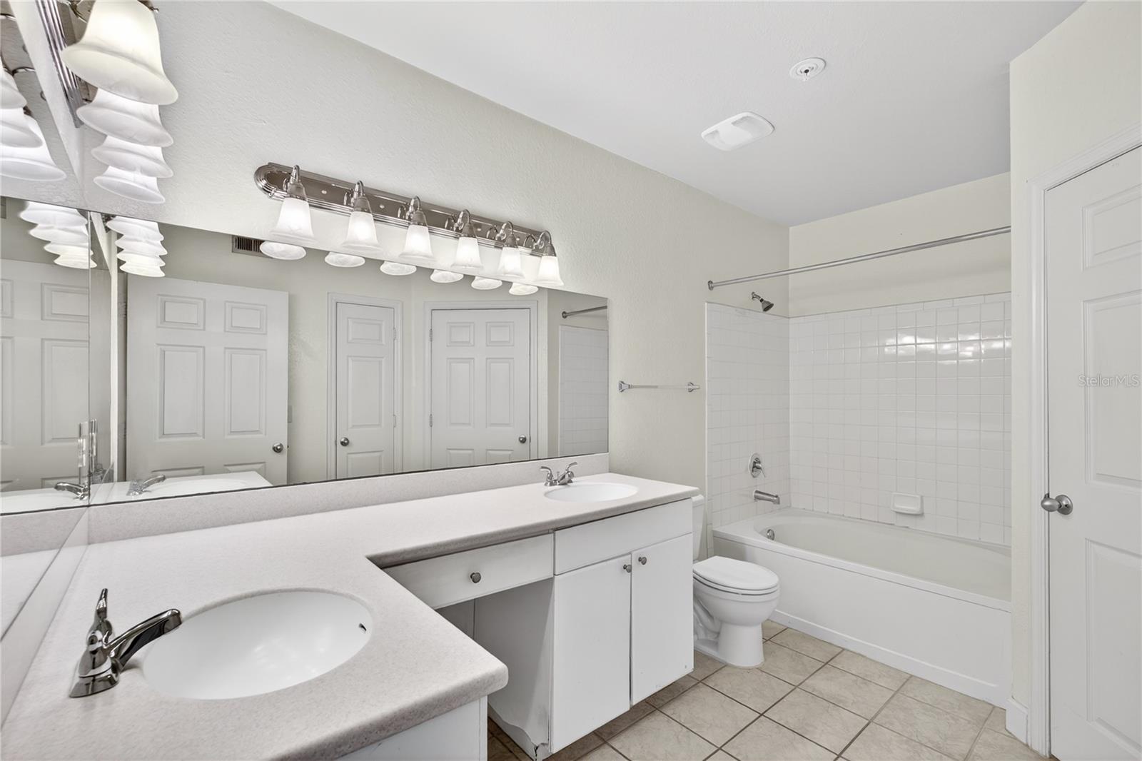 Image 12 of 24 For 300 South Street 2014