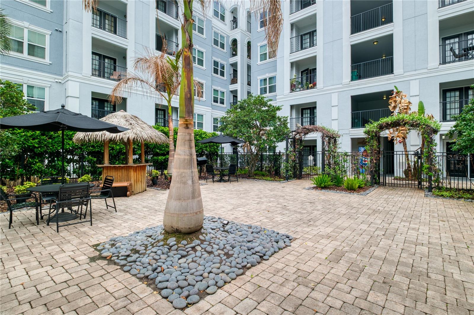 Image 18 of 24 For 300 South Street 2014