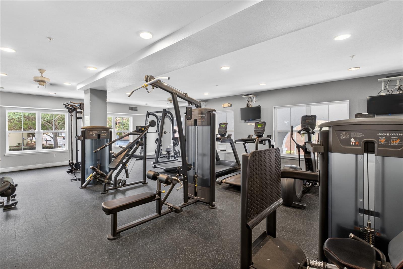 Image 22 of 24 For 300 South Street 2014