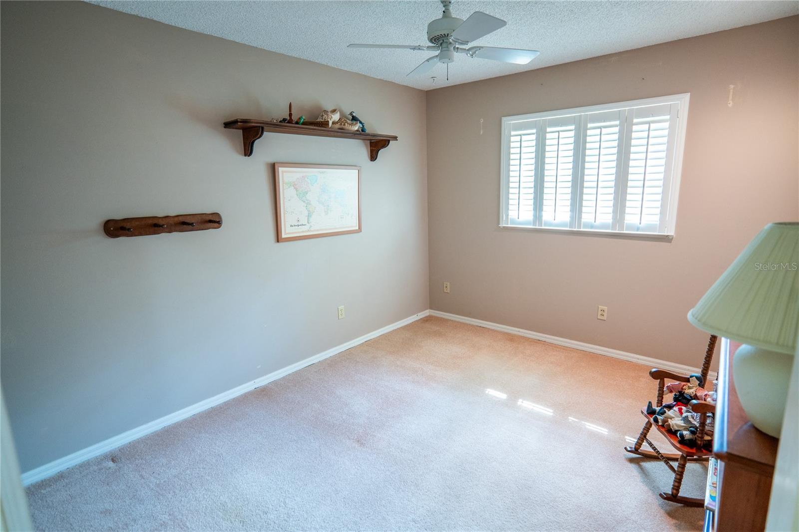 Image 18 of 50 For 601 Fox Valley Drive